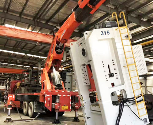 无锡新吴提升工作效率，选择优质折臂吊租赁服务