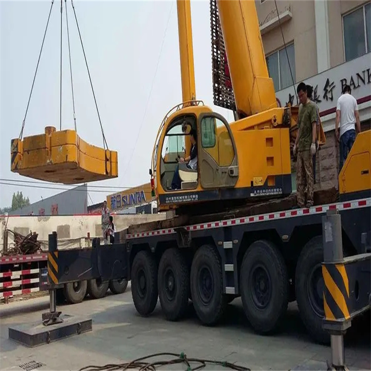 无锡新吴当地吊车出租|机器吊装|75吨|工厂搬迁服务